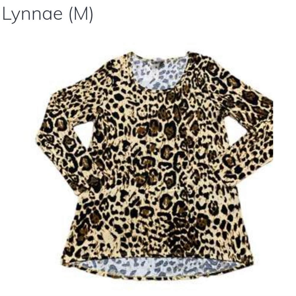 Lularoe M Long Sleeve Lynnae Top Animal print NWT